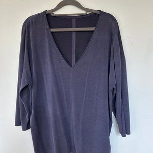 white Hause black market Blue jersey knit top 3/4 sleaves